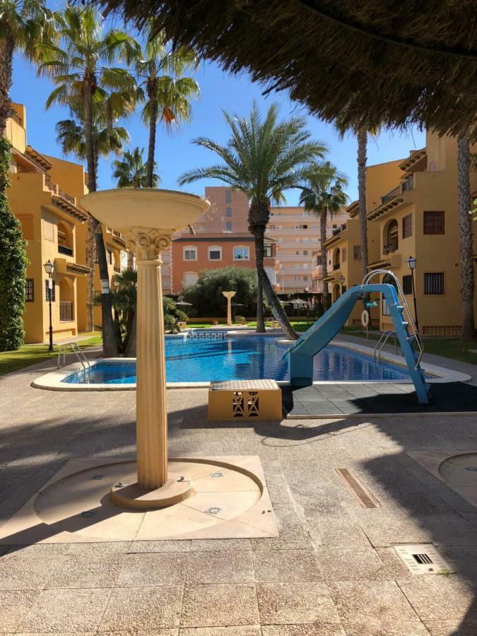 Modern Apartment Near The Beach La Mata  Exterior photo
